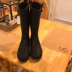 Mountain Warehouse Rubber Wellies Men’s 12 (US)